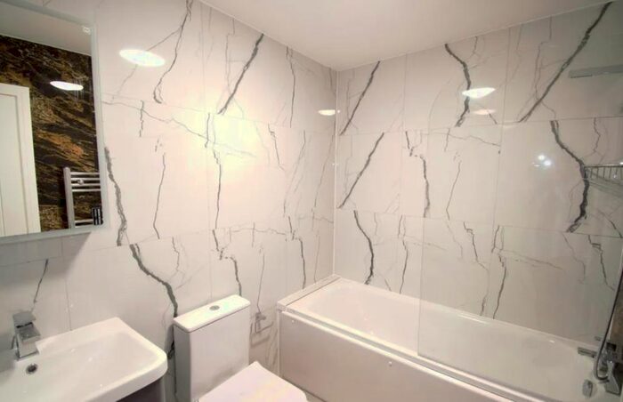 1 Bedroom Flat To Rent In Upper Richmond Road, Putney, London, SW15