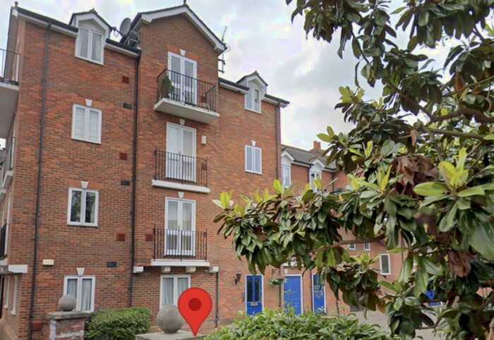 1 Bedroom Apartment To Rent In Eton, Berkshire, SL4