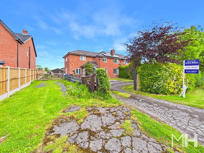 4 Bedroom Detached House For Sale In Liverpool Road, Hutton, Preston, PR4