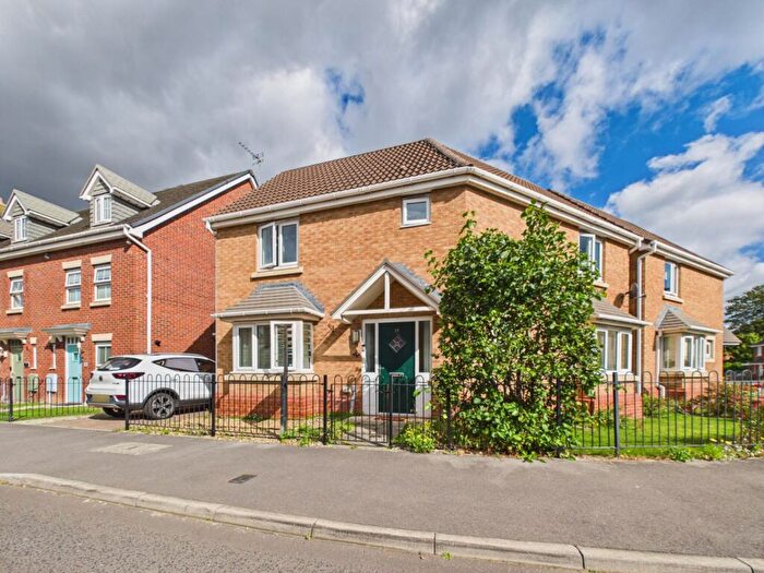 3 Bedroom Detached House For Sale In Olwen Drive, Hebburn, Tyne And Wear, NE31