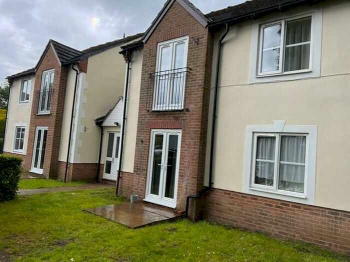 1 Bedroom Flat To Rent In *Fully Booked* Cheltenham Gardens, Hedge End, SO30
