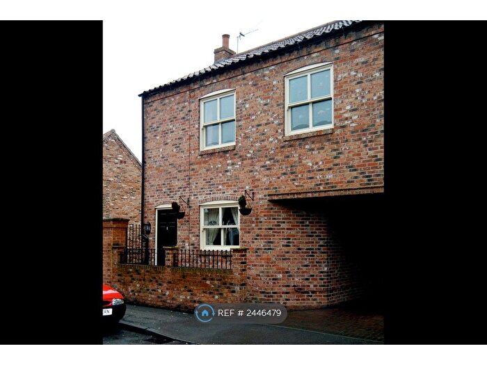 3 Bedroom Semi-Detached House To Rent In The Coach House, Crowle, Scunthorpe, DN17