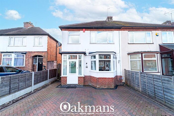 3 Bedroom Semi Detached House For Sale In Velsheda Road, Shirley, Solihull, West Midlands, B90