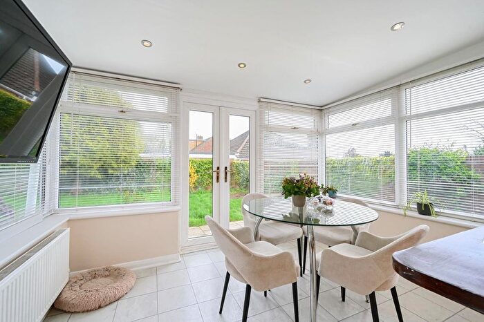 5 Bedroom Detached House For Sale In Shirley Avenue, Hove, BN3