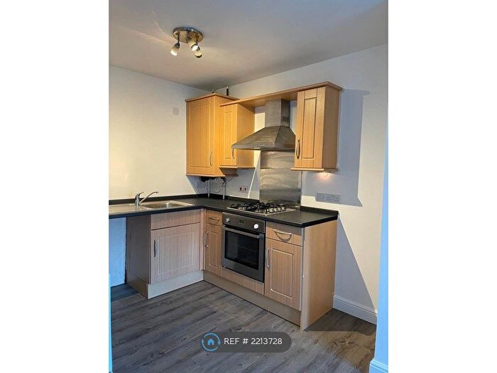 1 Bedroom Flat To Rent In Teme Court, Ludlow, SY8