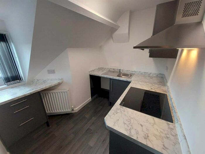 1 Bedroom Flat To Rent In Unicorn Hill, Redditch, B97