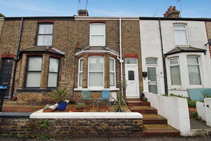 2 Bedroom Terraced House For Sale In Walpole Road, Margate, CT9