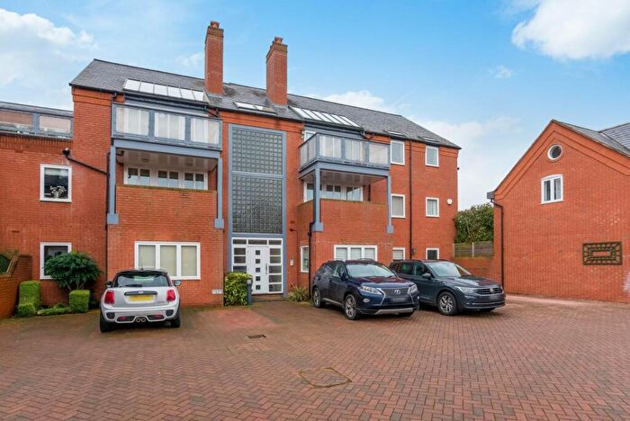 2 Bedroom Apartment For Sale In Printers Place, Mansell Street, Stratford-upon-Avon, CV37