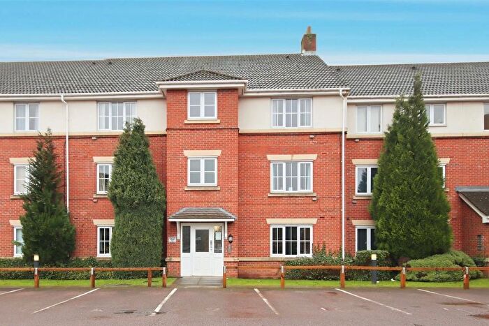 1 Bedroom Flat For Sale In Coniston House, Spinner Croft, Chesterfield, S40