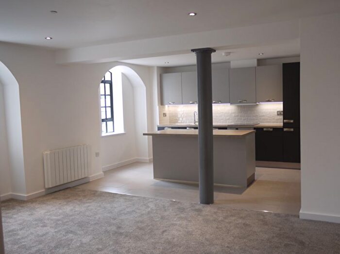 2 Bedroom Flat To Rent In Millers Hill, Ramsgate, Ramsgate, CT11