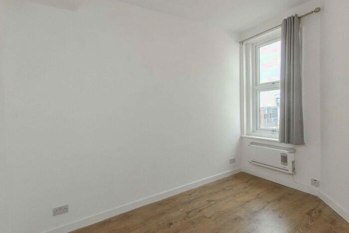 1 Bedroom Flat To Rent In Broadway, London, W13