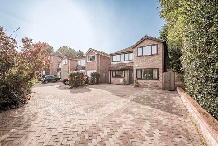 4 Bedroom Detached House For Sale In Woodland Rise, Sutton Coldfield, B73