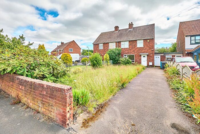 Semi-Detached House For Sale In Hilton Lane, Great Wyrley, Walsall, West Midlands, WS6