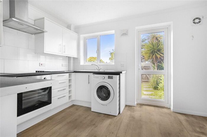 2 Bedroom End Of Terrace House To Rent In Morris Street, Rodbourne, Swindon, Wiltshire, SN2