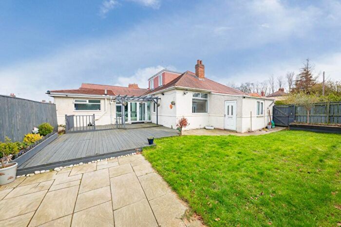 3 Bedroom Semi-Detached Bungalow For Sale In Sandringham Avenue, Benton, NE12