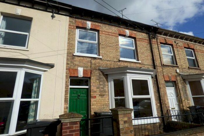 3 Bedroom Terraced House To Rent In Greenbrook Terrace, Taunton, TA1