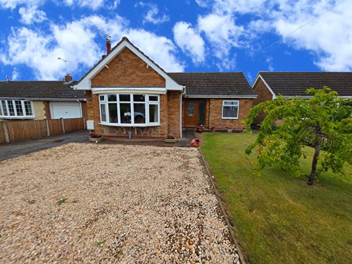 2 Bedroom Detached Bungalow For Sale In Haxey Lane, Haxey, DN9