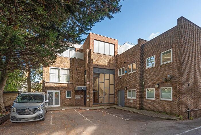 2 Bedroom Flat For Sale In Keswick House, Anerley Road, Anerley, London, SE20
