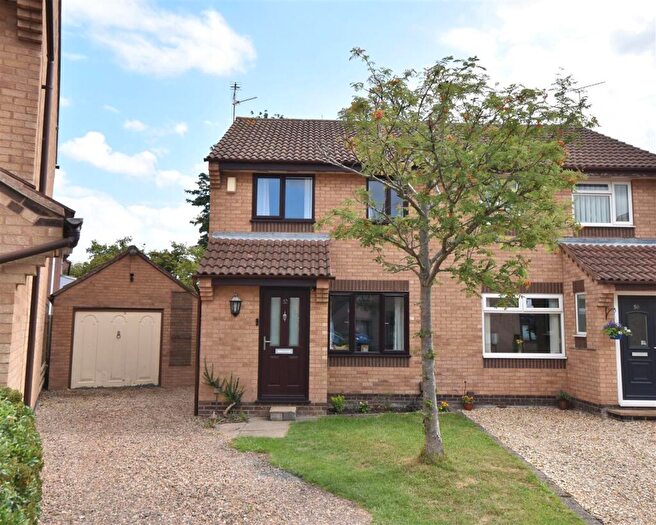 3 Bedroom Semi-Detached House For Sale In Lacey Green, Balderton, Newark, NG24
