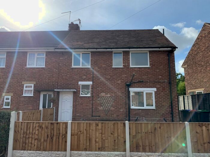 3 Bedroom House To Rent In Willow Avenue, Hucknall, NG15
