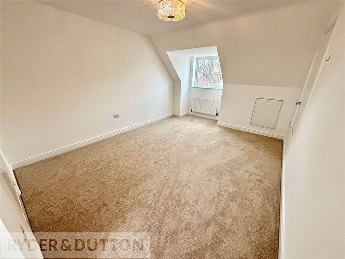 4 Bedroom Semi-Detached House To Rent In Ashville Terrace, Manchester, Greater Manchester, M40