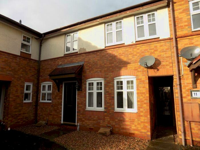 3 Bedroom Terraced House To Rent In Abbey Close, Stafford, ST17