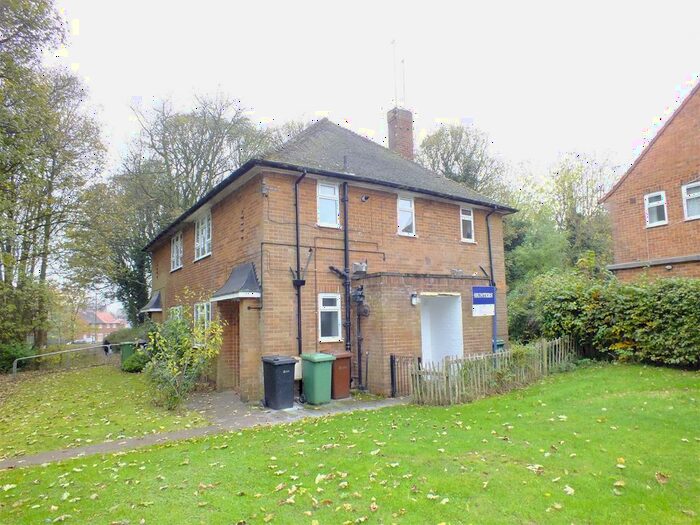 1 Bedroom Flat To Rent In West Park Close, Leeds, LS8