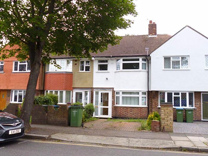3 Bedroom Terraced House To Rent In Sparrows Lane, New Eltham, SE9