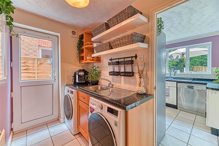 4 Bedroom Detached House For Sale In Vermont Close, Great Sankey, Warrington, WA5