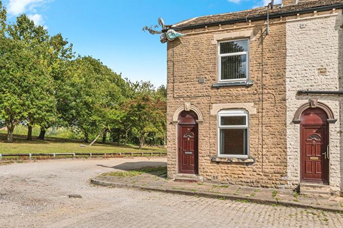 2 Bedroom End Terrace House For Sale In Green Top Street, Bradford, BD8