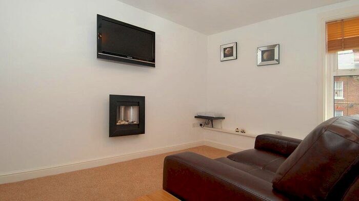 1 Bedroom Apartment To Rent In Southampton Street, Reading, RG1