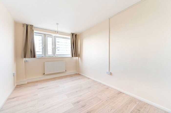 1 Bedroom Flat To Rent In Queensdale Crescent, North Kensington, London, W11