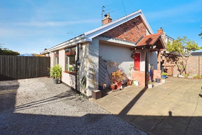 3 Bedroom Detached Bungalow For Sale In Brookhurst Road, Bromborough, CH63