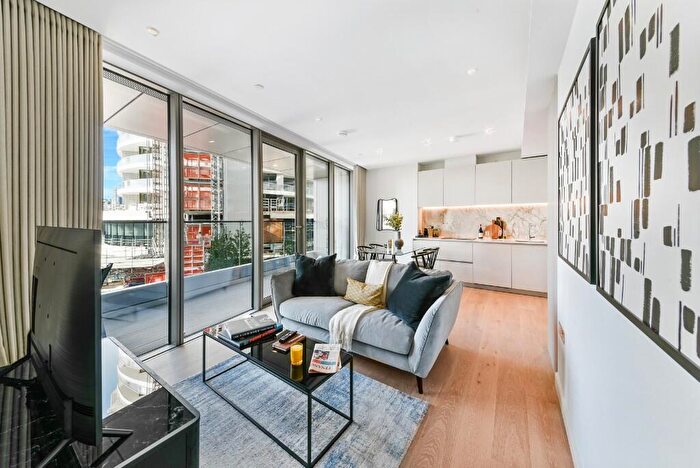 1 Bedroom Apartment To Rent In Water Street, London, E14