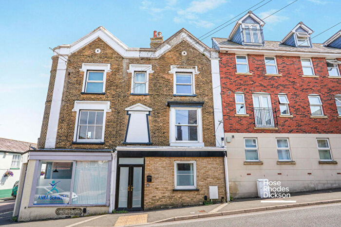 3 Bedroom Terraced House To Rent In Mill Hill Road, Cowes, PO31