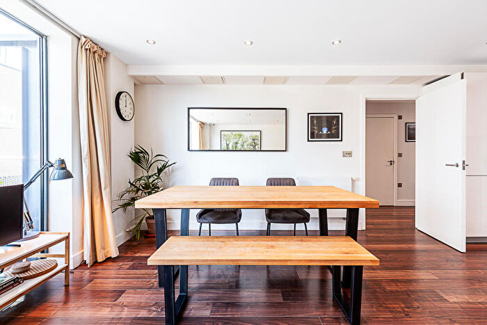 1 Bedroom Flat To Rent In Flat, Penny Black Court, Carlton Grove, London, SE15