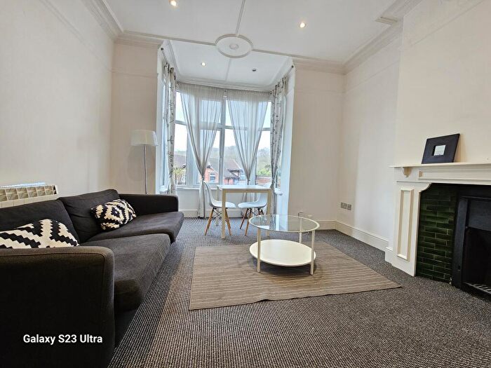 1 Bedroom Flat To Rent In Ecclesall Road, Sheffield, S11