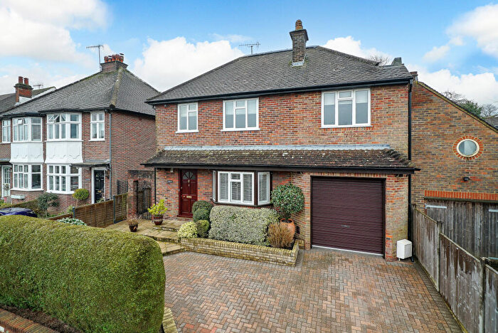 4 Bedroom Detached House For Sale In West Road, Berkhamsted, HP4