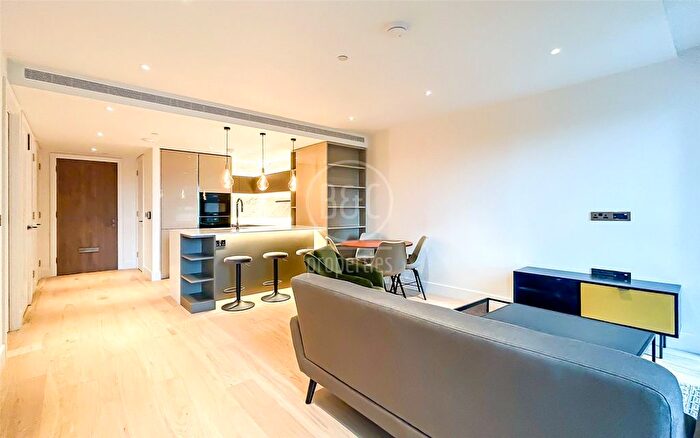 1 Bedroom Flat To Rent In Cascade Way, London, W12