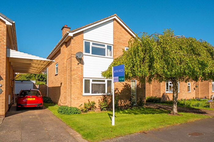 4 Bedroom Detached House For Sale In Borrowbydale Avenue, Knaresborough, HG5