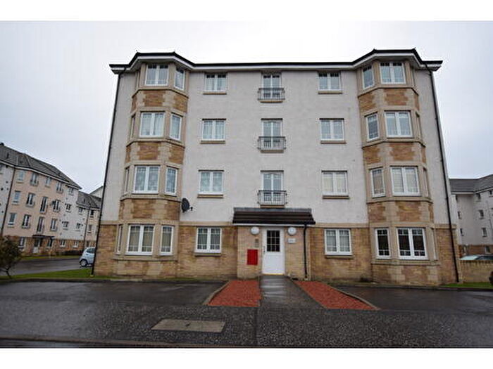 2 Bedroom Flat To Rent In Simpson Square, Perth, PH1