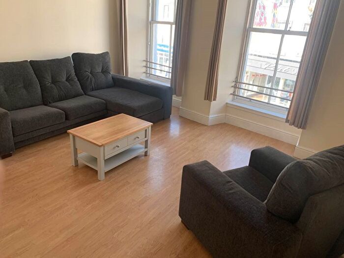 2 Bedroom Flat To Rent In High Street, Arbroath, Angus, DD11