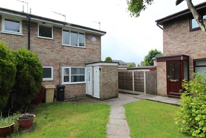 1 Bedroom Flat For Sale In Greenwalk, Blackrod, BL6