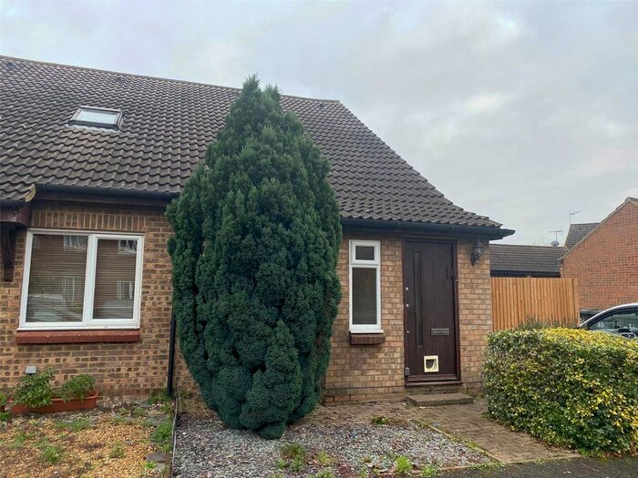 1 Bedroom Semi-Detached House To Rent In Bradfield Close, Guildford GU4