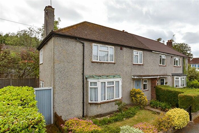 3 Bedroom Semi Detached House For Sale In Mosslea Road, Whyteleafe, Surrey, CR3