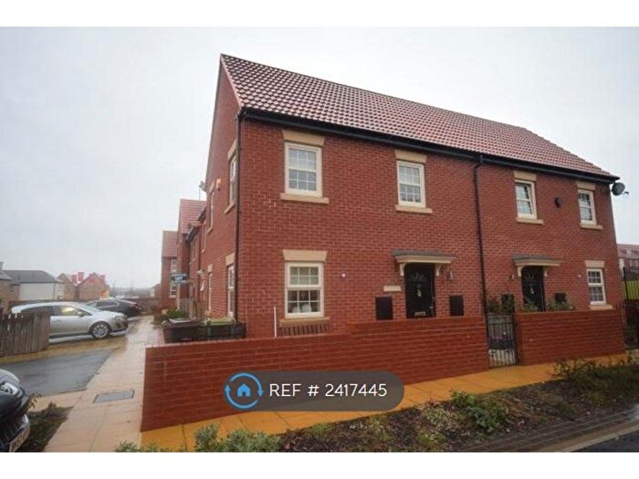2 Bedroom Terraced House To Rent In Stoborough Crescent, Pontefract, WF7