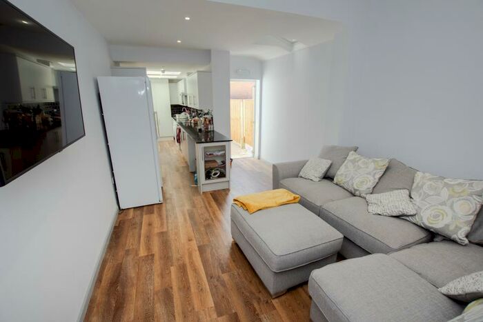 5 Bedroom Terraced House To Rent In Birmingham, West Midlands, B29