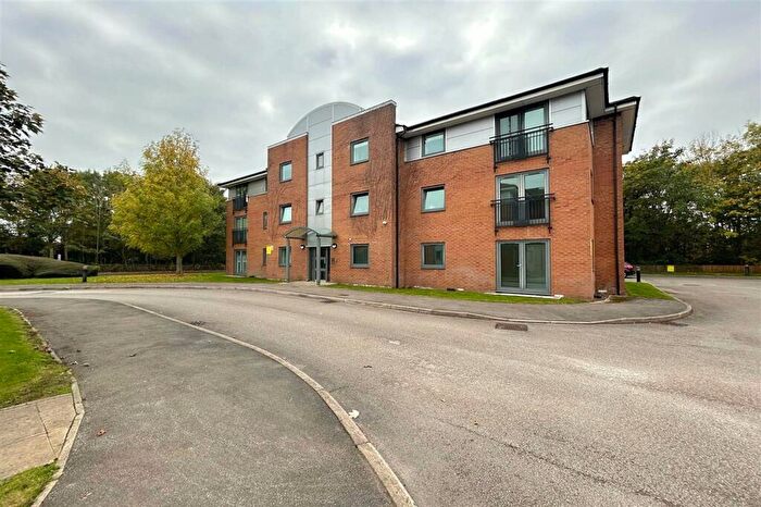 2 Bedroom Apartment For Sale In Carrington Lane, Sycamore Court, M33