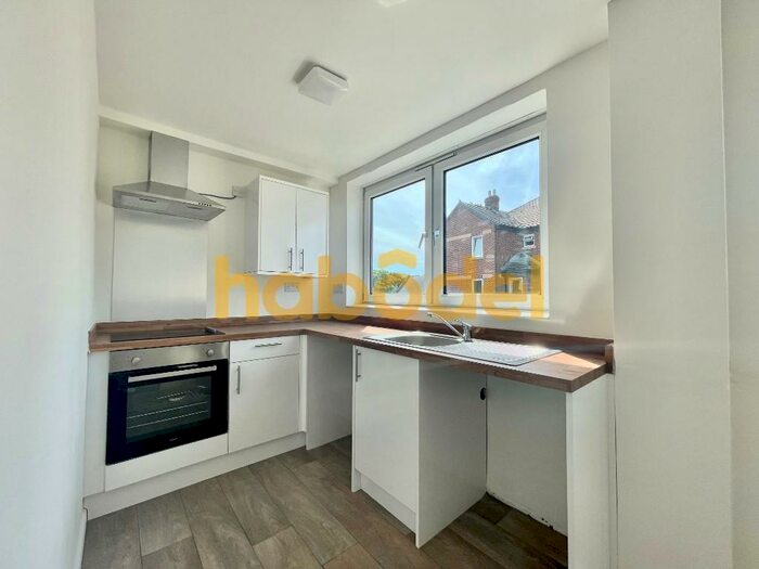 1 Bedroom Flat To Rent In Hall Gate, Doncaster, South Yorkshire, DN1