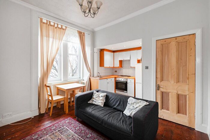 1 Bedroom Flat To Rent In Sloan Street, Leith Walk, Edinburgh, EH6